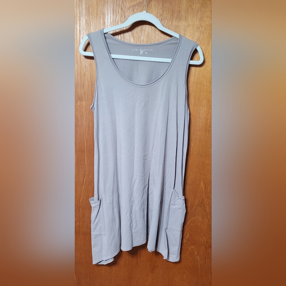 Jewel Toffi 100% Cotton Sleeveless Tank Top. Size Medium. (0024)